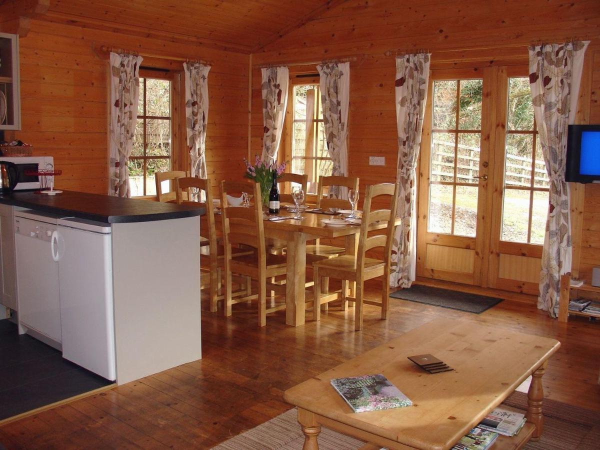 Valley Lodge Tiverton  Extérieur photo