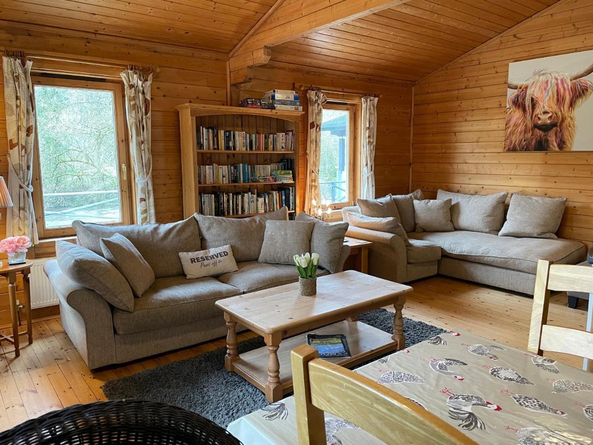 Valley Lodge Tiverton  Extérieur photo